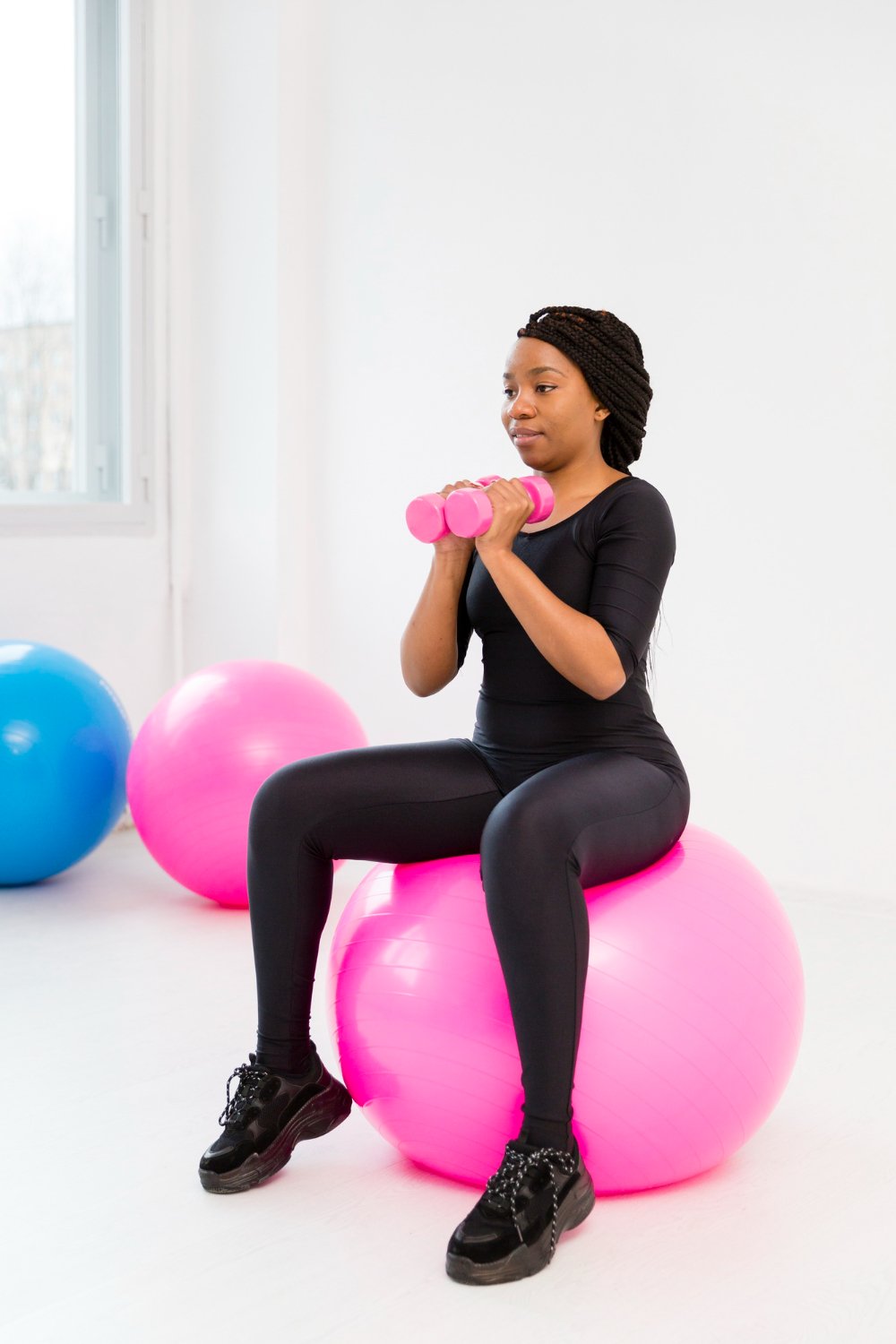 HerMomBody postpartum recovery and self-care